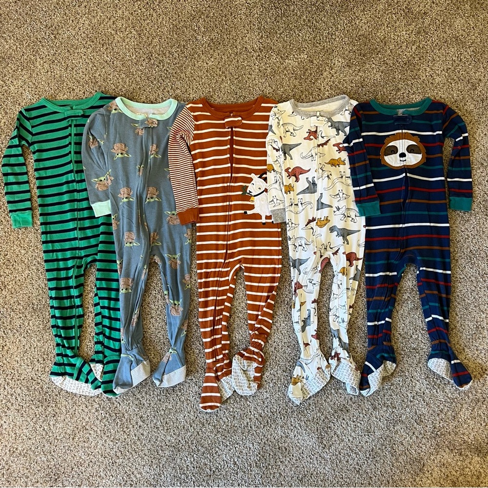Bundle of FIVE Carters Pajamas